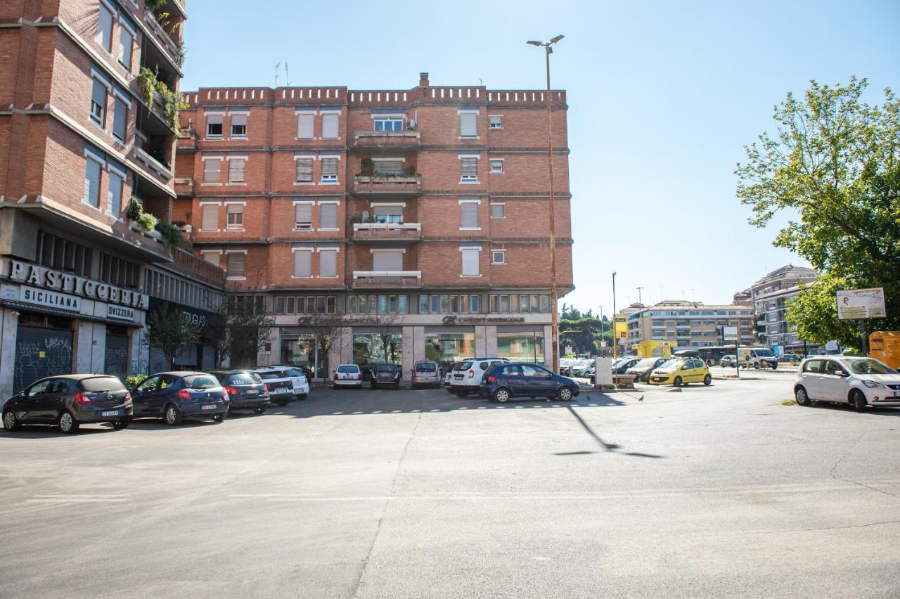 Peony - 13 Piazza Pio XI Apartamento Roma Exterior foto